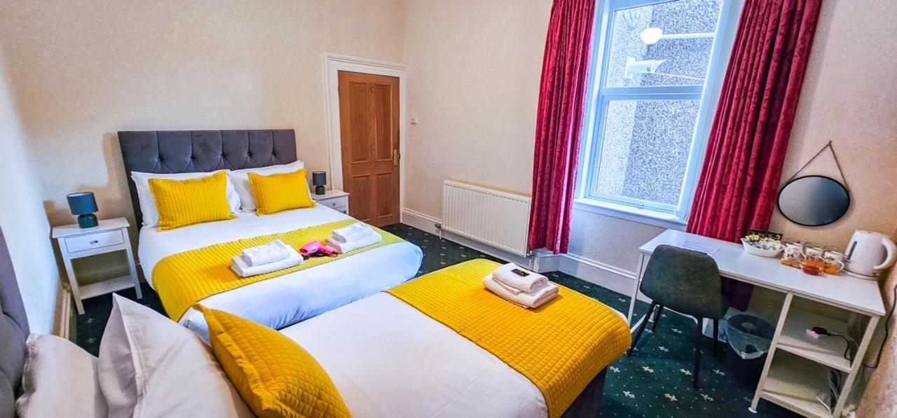 Mystayinn Abermar Guest House Инвернесс Экстерьер фото
