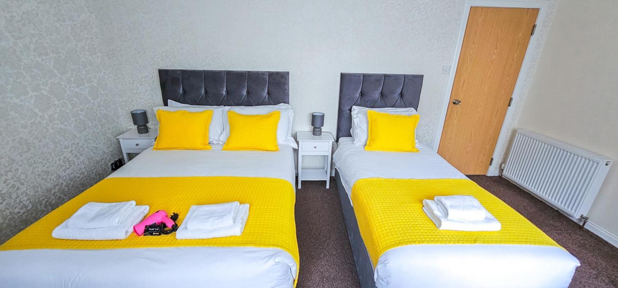 Mystayinn Abermar Guest House Инвернесс Экстерьер фото