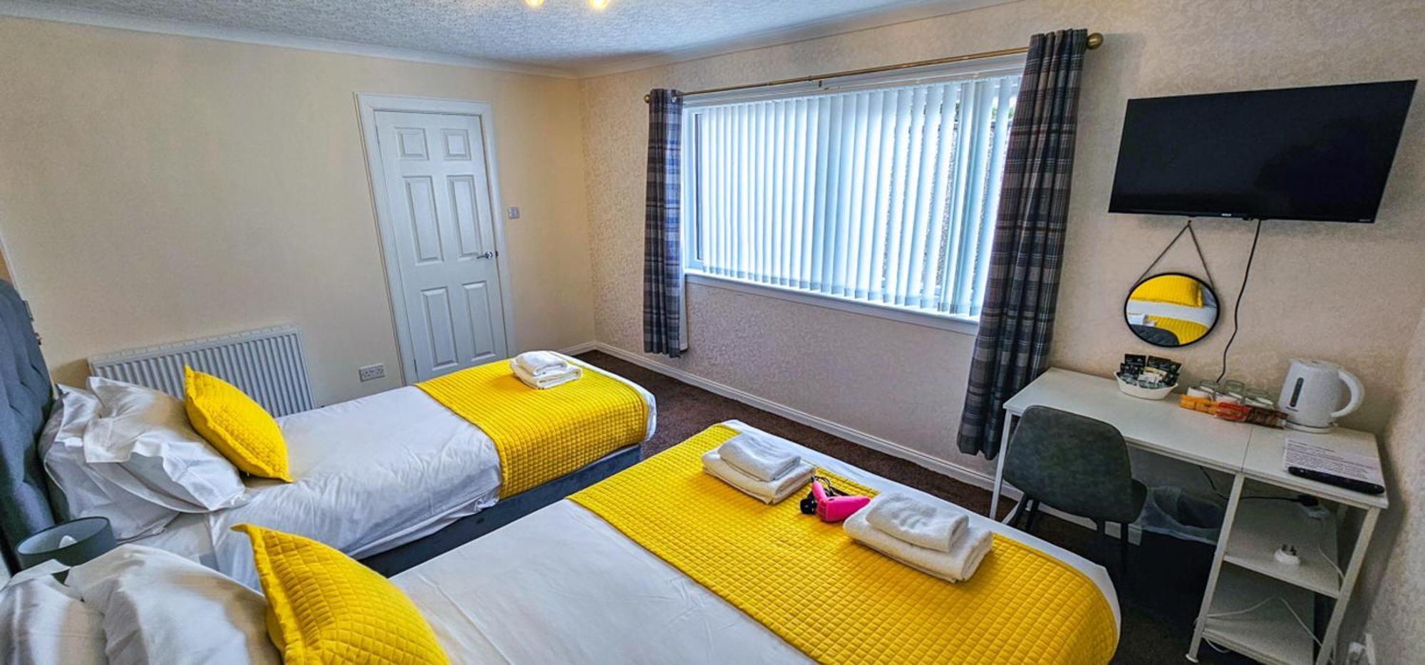 Mystayinn Abermar Guest House Инвернесс Экстерьер фото