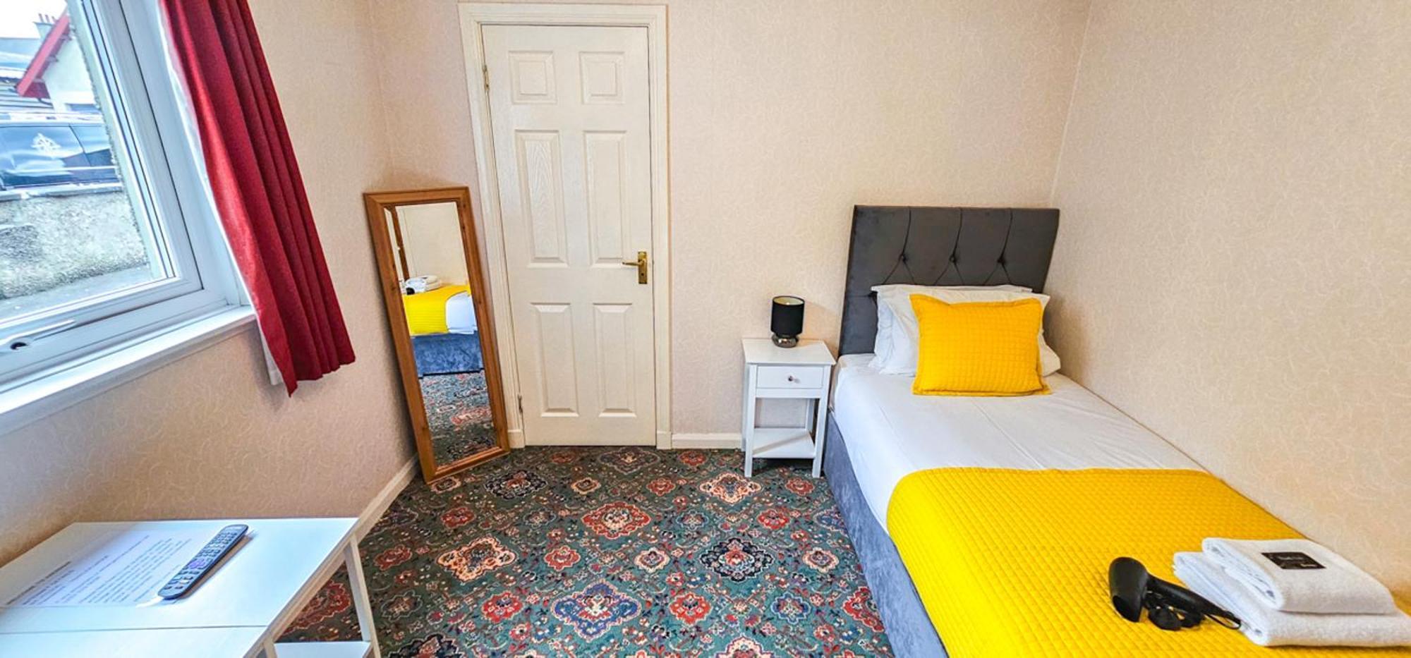 Mystayinn Abermar Guest House Инвернесс Экстерьер фото