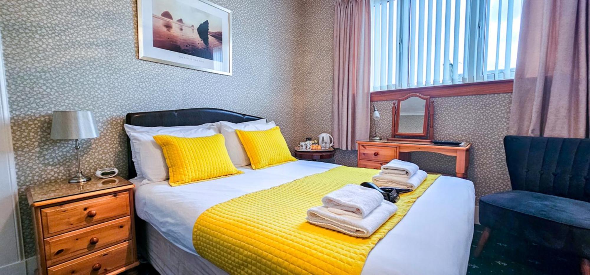 Mystayinn Abermar Guest House Инвернесс Экстерьер фото