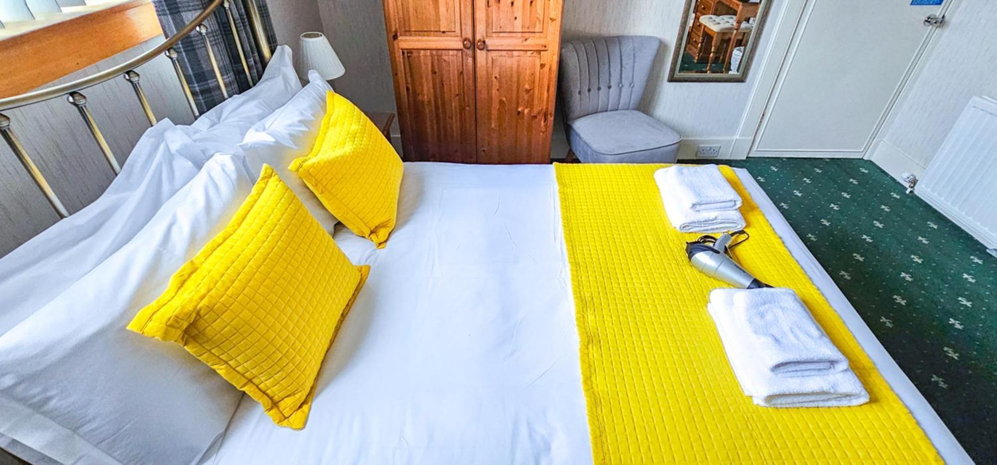 Mystayinn Abermar Guest House Инвернесс Экстерьер фото