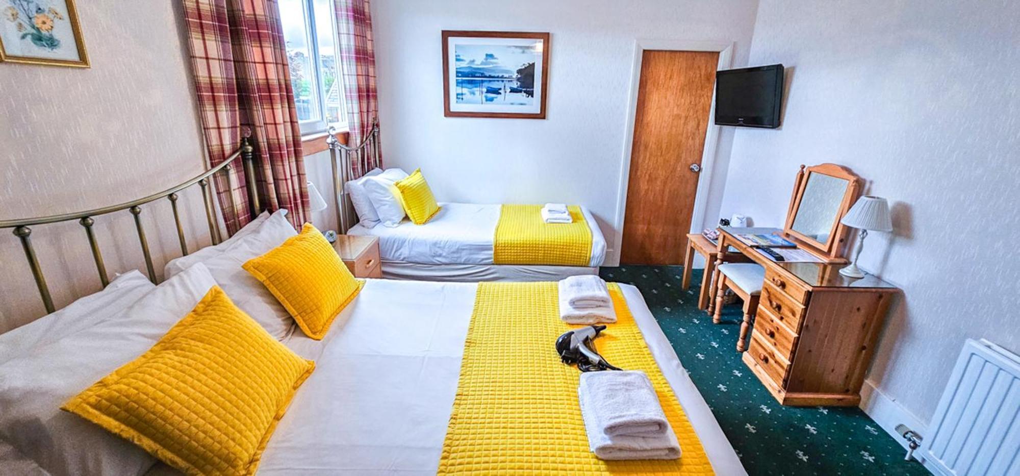 Mystayinn Abermar Guest House Инвернесс Экстерьер фото