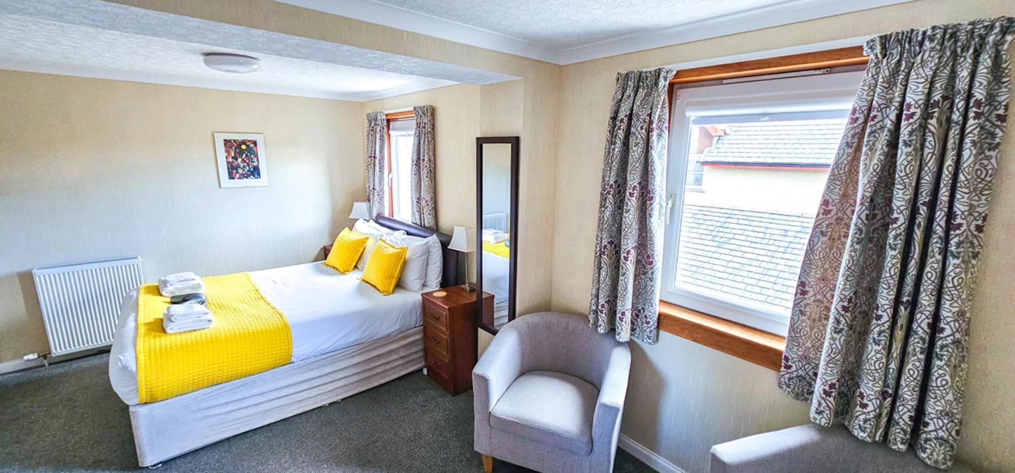 Mystayinn Abermar Guest House Инвернесс Экстерьер фото