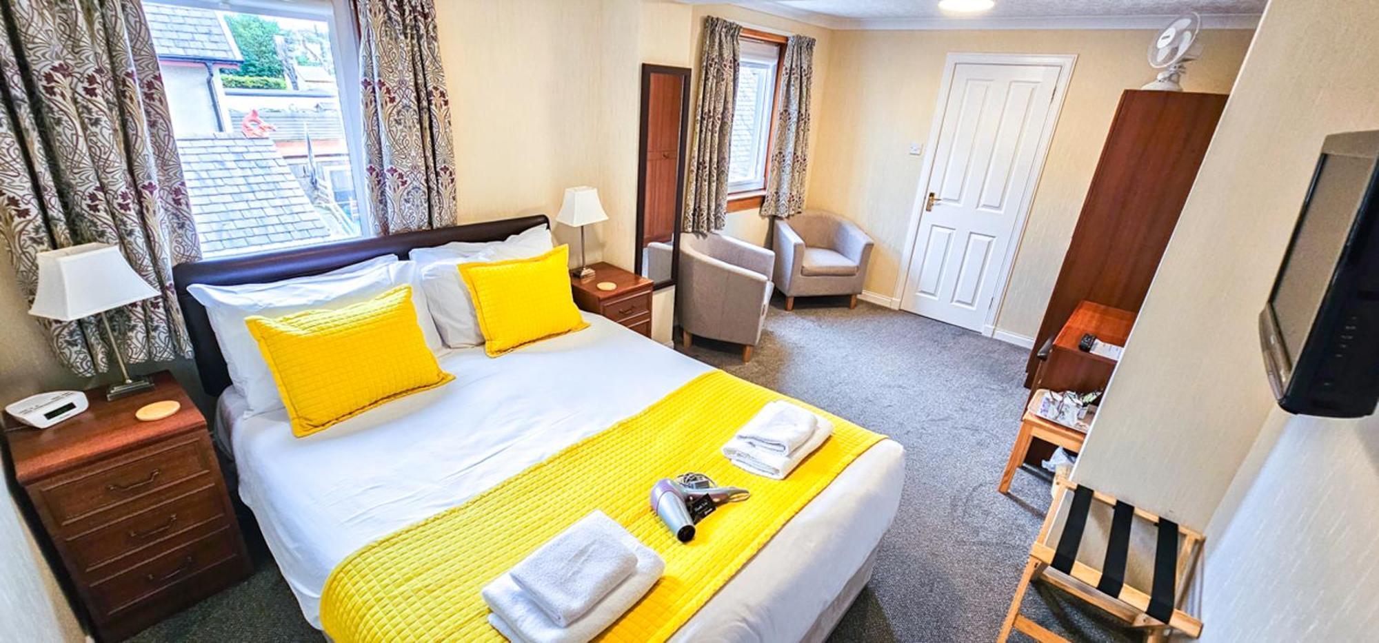 Mystayinn Abermar Guest House Инвернесс Экстерьер фото